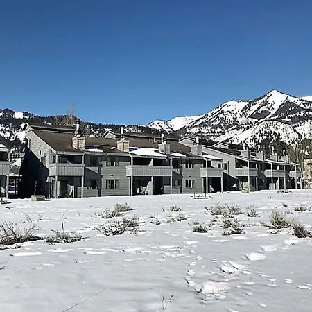 Jackson Hole Vacation Condominiums, A Vri Resort
